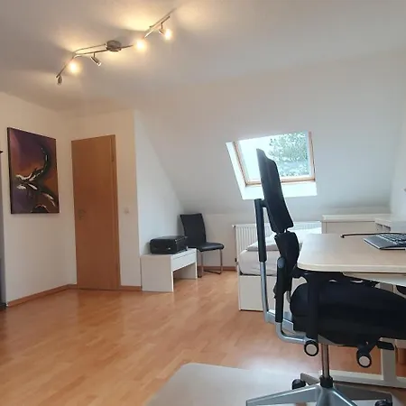 Modernes Einfamilienhaus Mit Garten, 4,5-zimmern In Vollausstattung Zur Alleinnutzung In Ruhiger Lage, Grill, Sauna, 3 Schlafzimmern, 4 Betten, Kamin Und 2 Baedern ホテル ヴィッテン